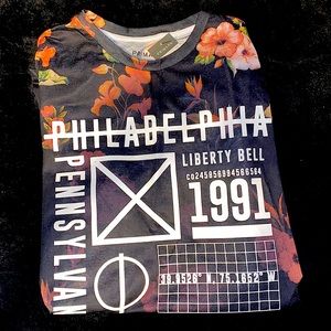 Men’s Long Graphic Tee🌺